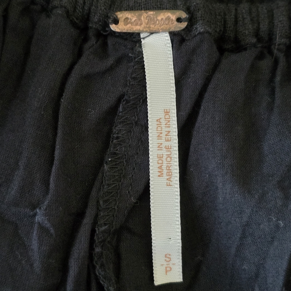S. O. L. D. Free People Black Day Dream Shorts Romper size S/P - Picture 7 of 16